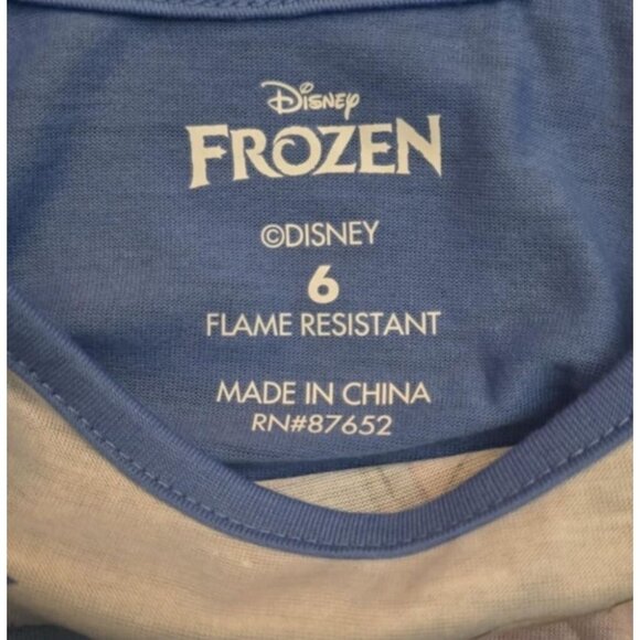 Disney Frozen Girls Long-Sleeve Flame-Resistant Shirt Featuring Elsa & Olaf - Picture 3 of 3
